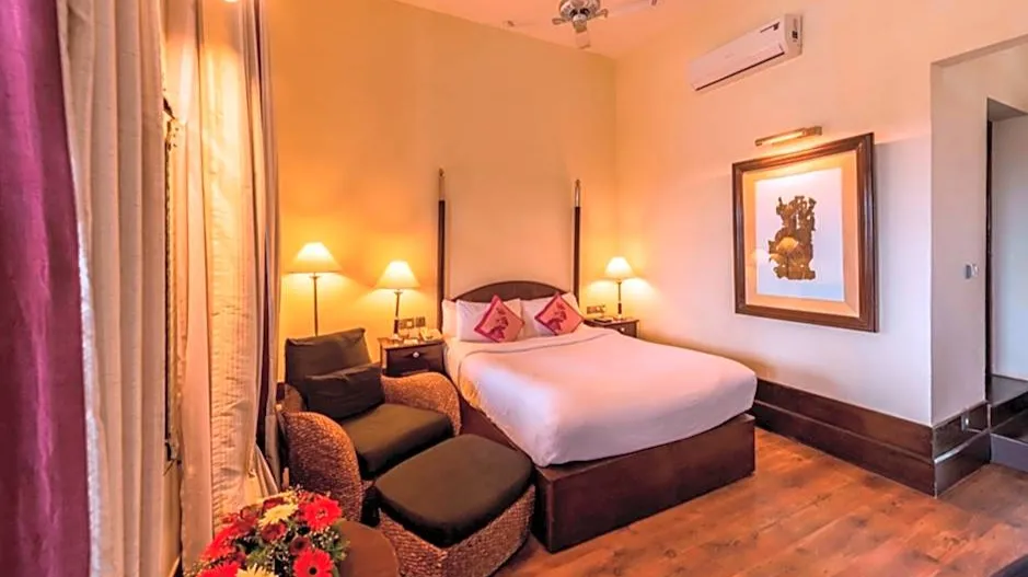 Regal 1,Garden View, Balcony